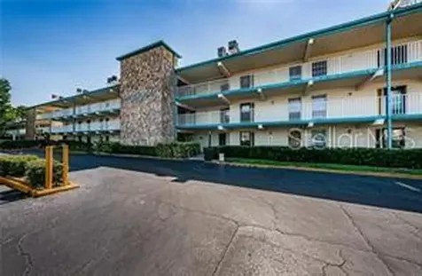 6100 12th Street S St Petersburg FL 33705