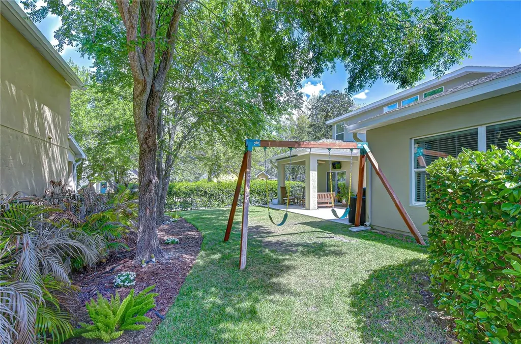 15827 Starling Water Drive Lithia FL 33547