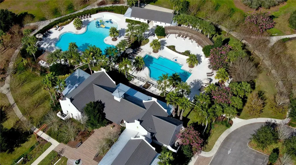 15827 Starling Water Drive Lithia FL 33547
