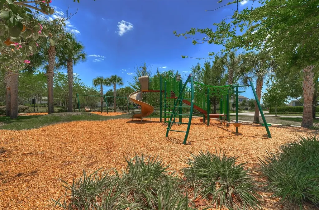 15827 Starling Water Drive Lithia FL 33547