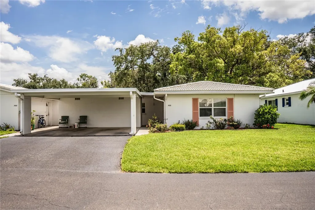 652 Cottage Lane Lakeland FL 33803