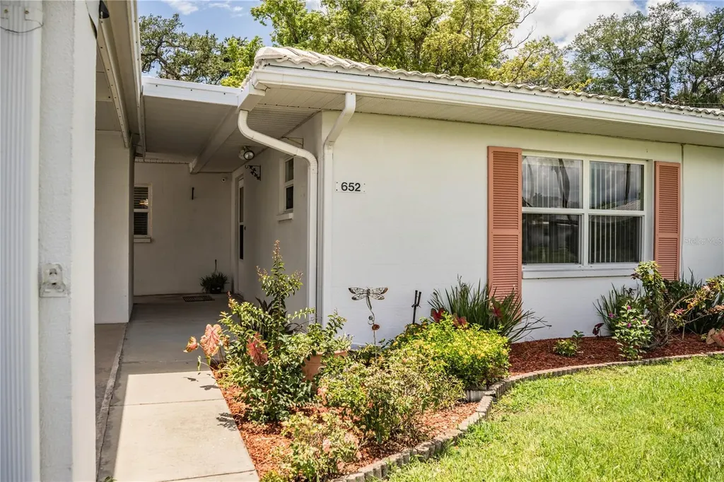 652 Cottage Lane Lakeland FL 33803