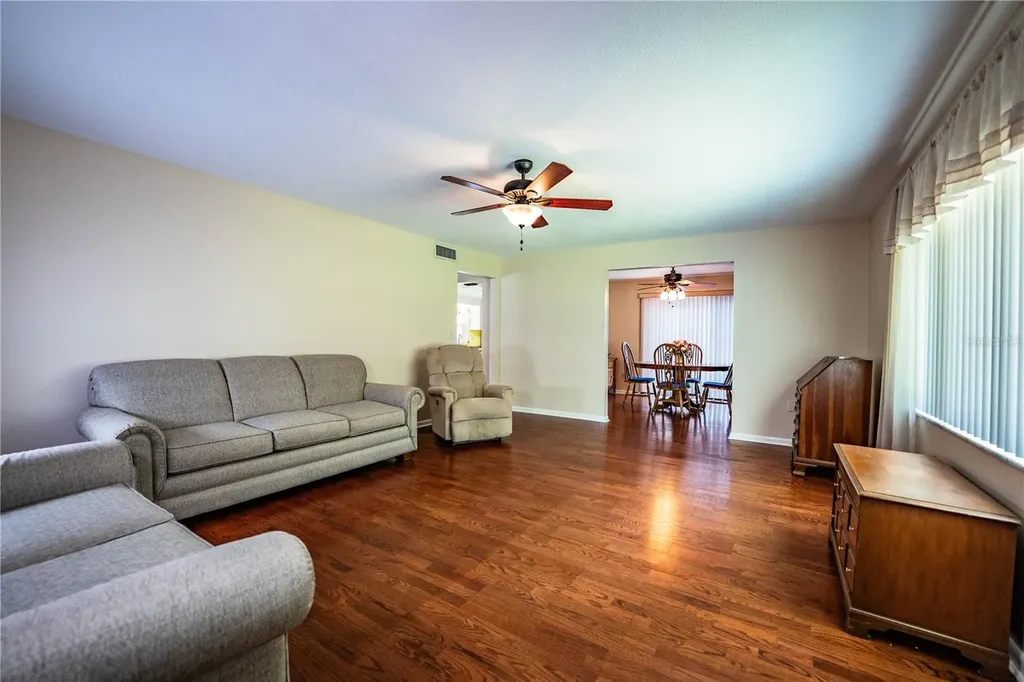 652 Cottage Lane Lakeland FL 33803