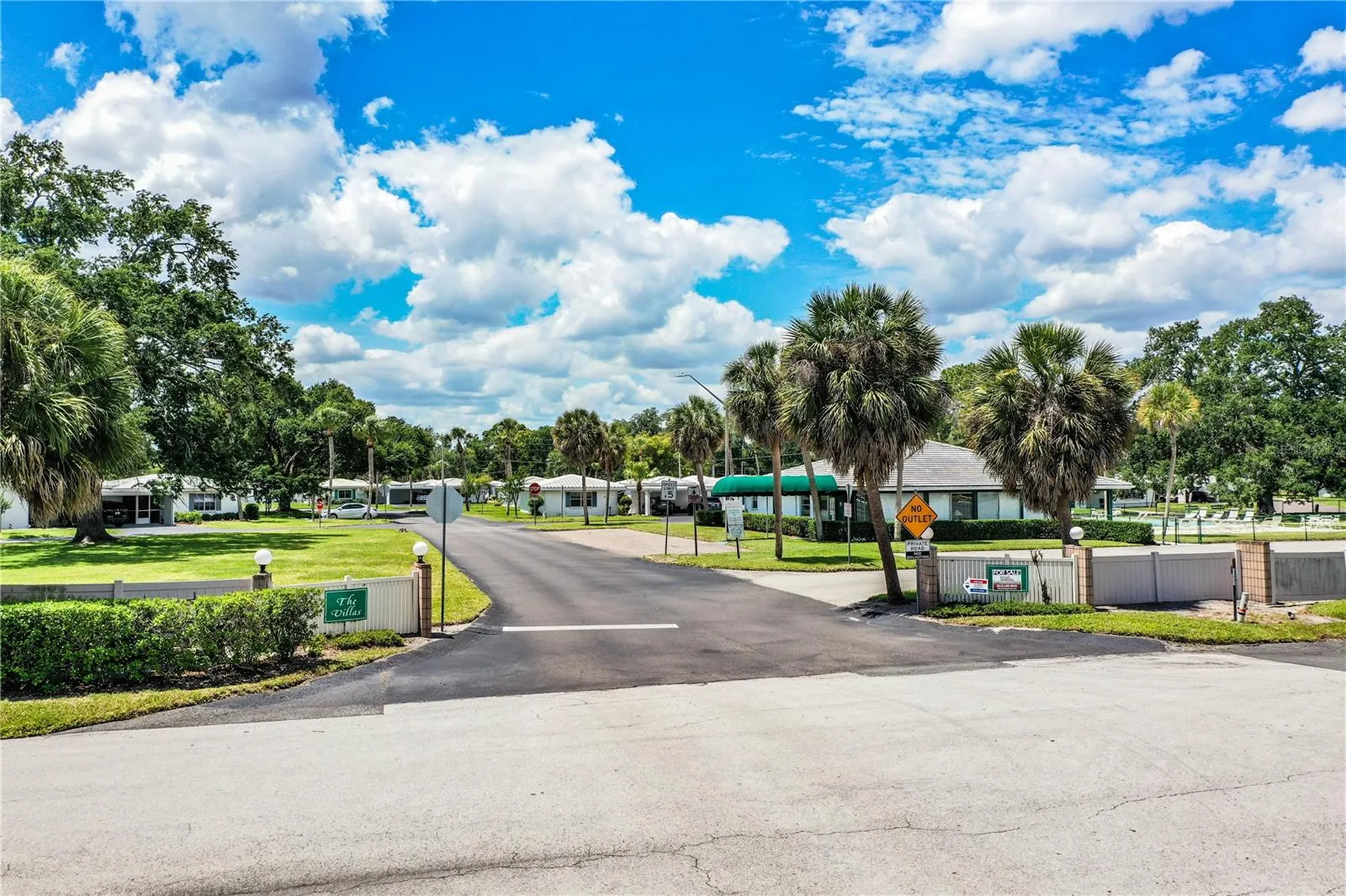 652 Cottage Lane Lakeland FL 33803