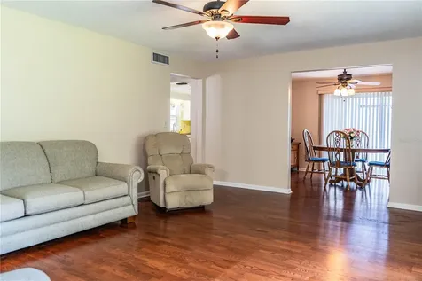 652 Cottage Lane Lakeland FL 33803