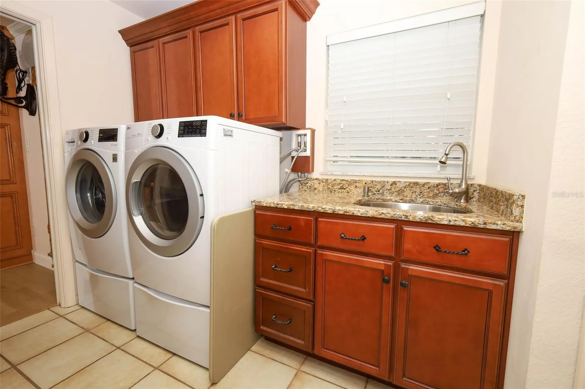 102 Pineview Circle Altamonte Springs FL 32714