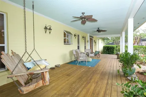 102 Pineview Circle Altamonte Springs FL 32714