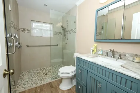 102 Pineview Circle Altamonte Springs FL 32714