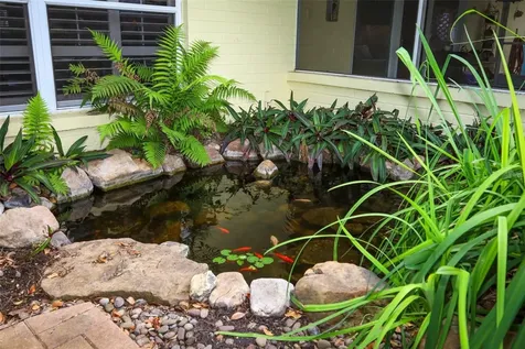 102 Pineview Circle Altamonte Springs FL 32714