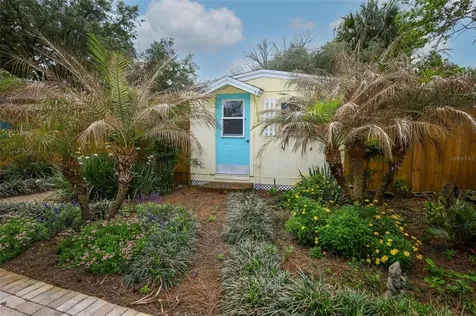 102 Pineview Circle Altamonte Springs FL 32714