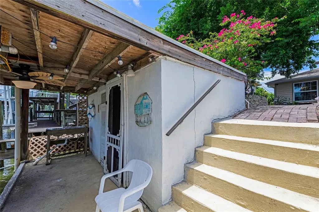 Oak Hill FL 32759