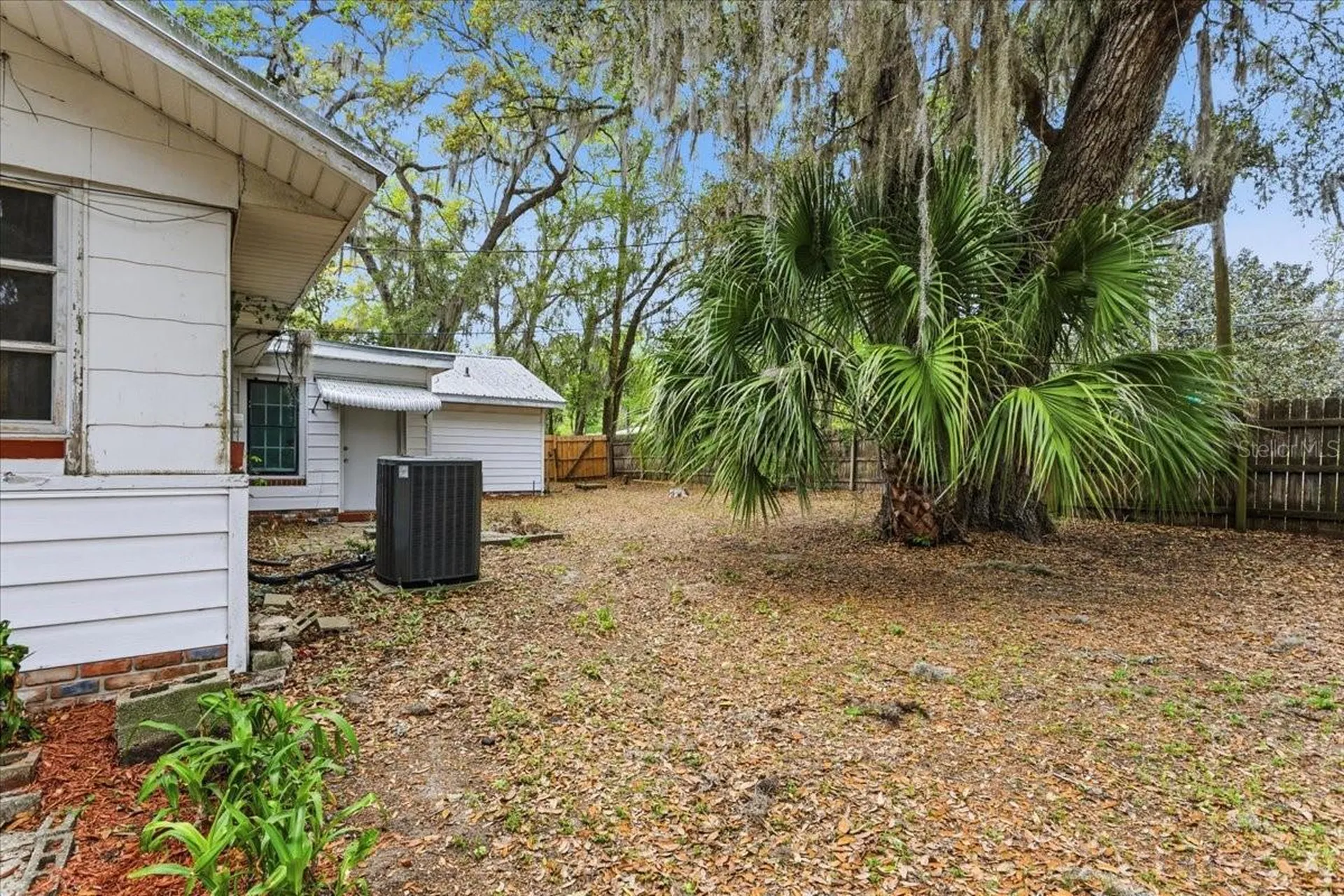 779 NW 37th Street Gainesville FL 32607