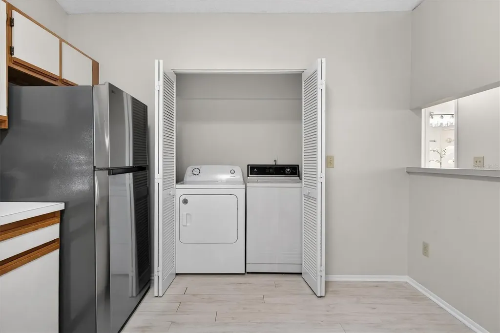 630 Maple Oak Circle Altamonte Springs FL 32701
