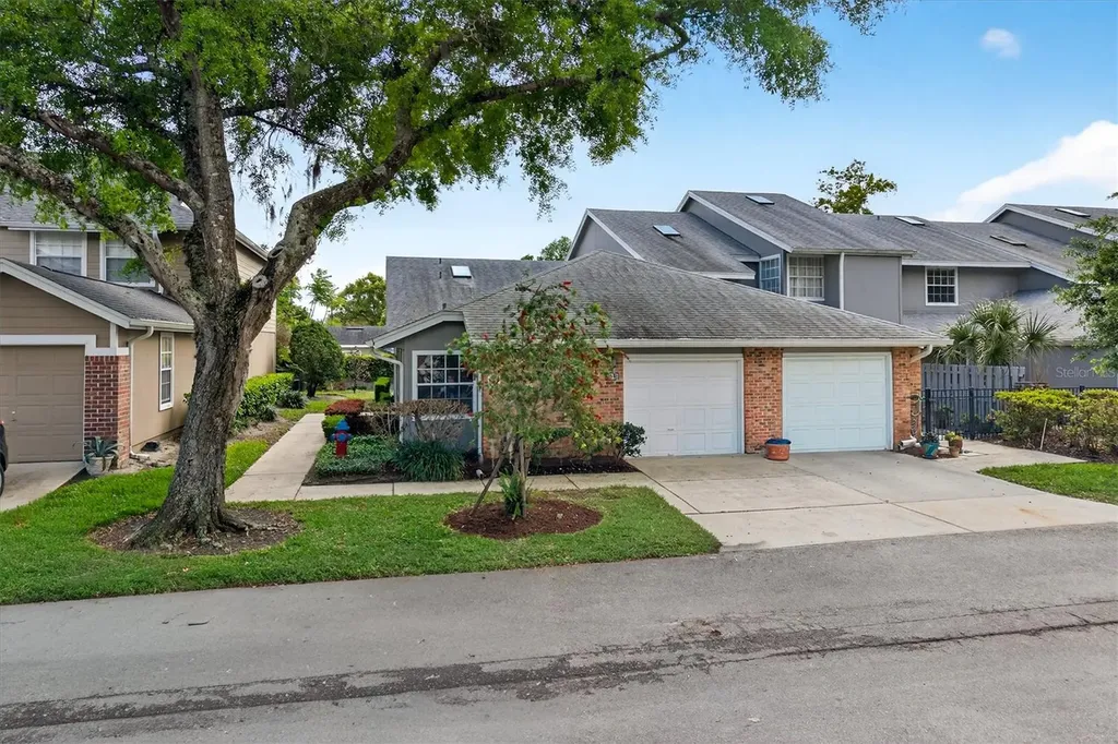 630 Maple Oak Circle Altamonte Springs FL 32701