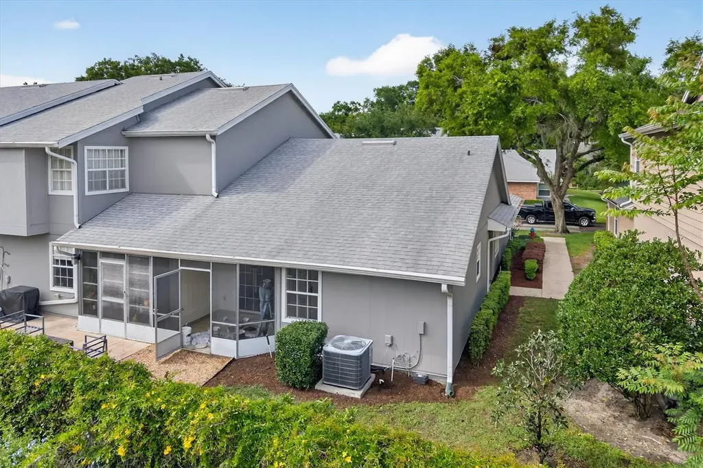 630 Maple Oak Circle Altamonte Springs FL 32701