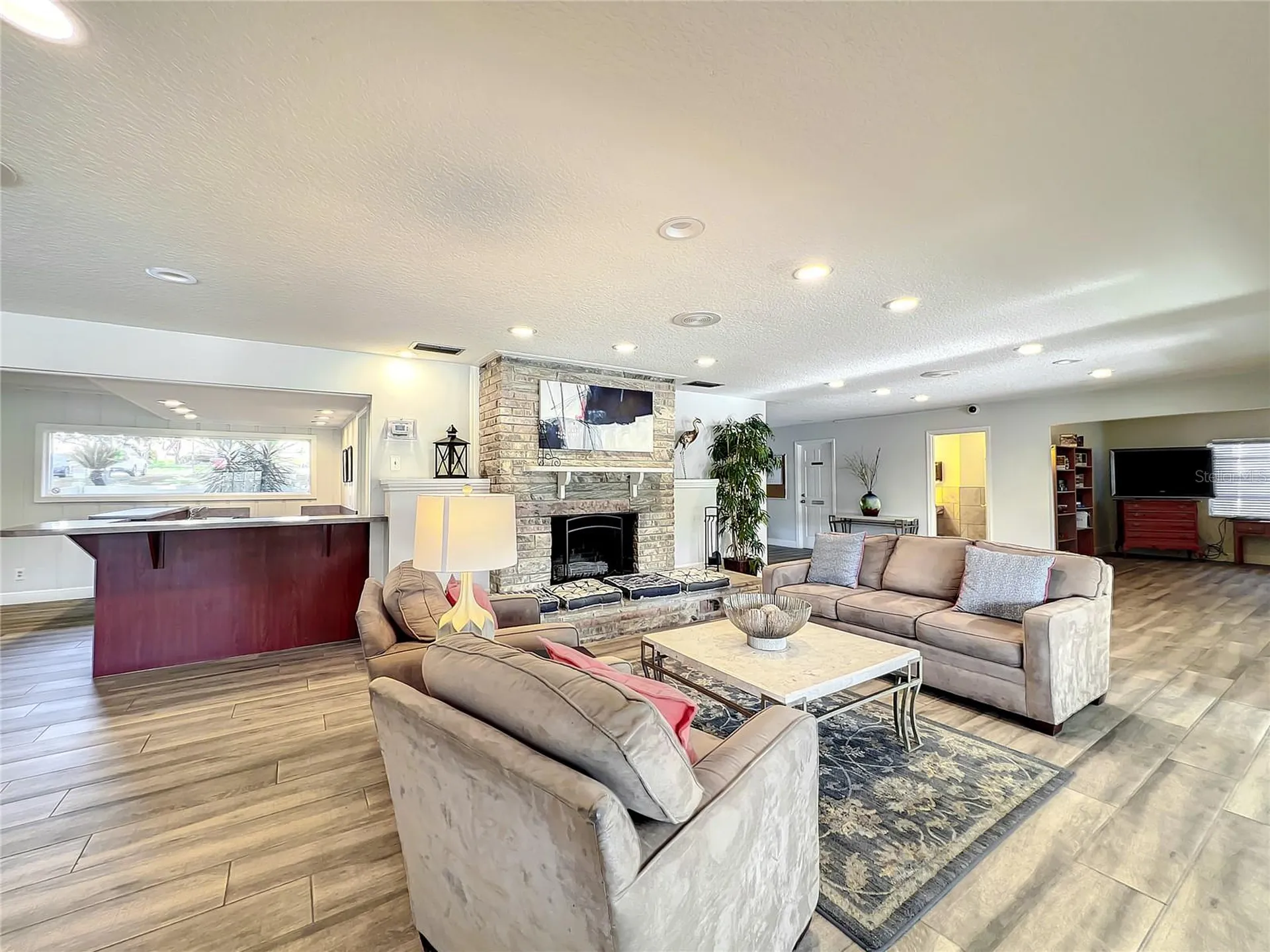 630 Maple Oak Circle Altamonte Springs FL 32701