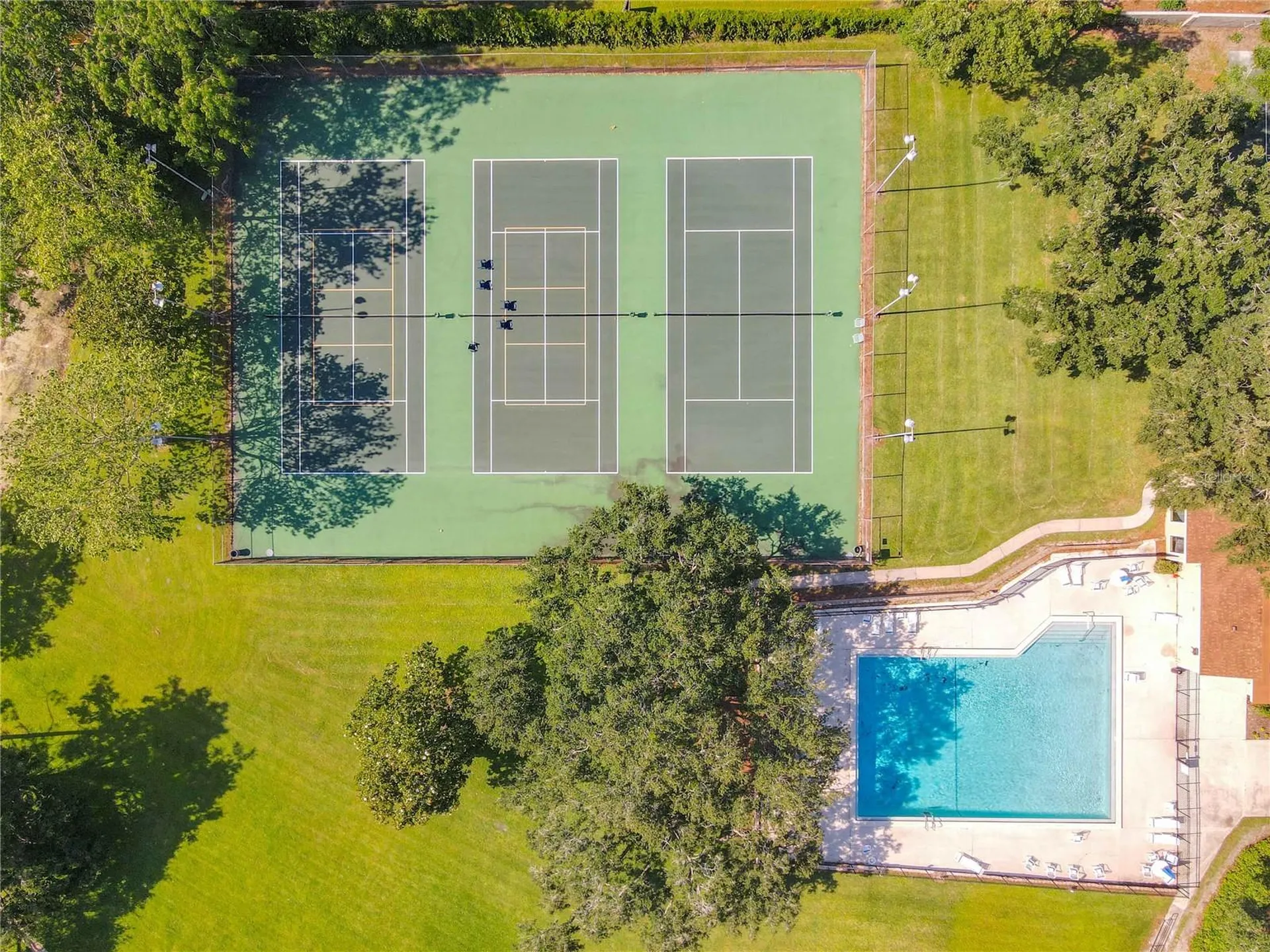 630 Maple Oak Circle Altamonte Springs FL 32701