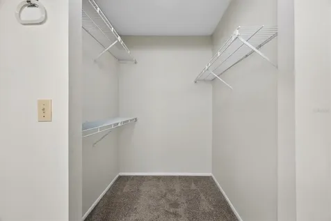 630 Maple Oak Circle Altamonte Springs FL 32701