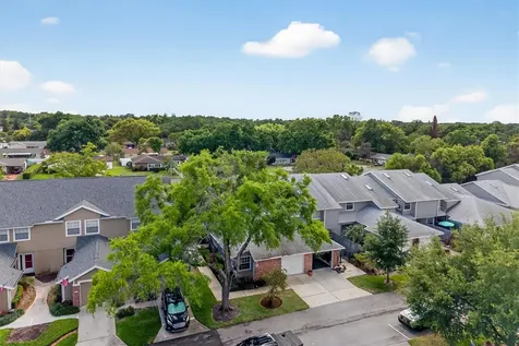 630 Maple Oak Circle Altamonte Springs FL 32701