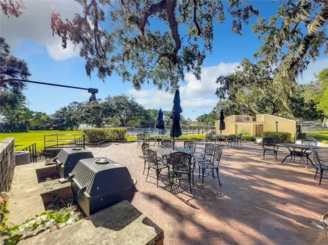 630 Maple Oak Circle Altamonte Springs FL 32701