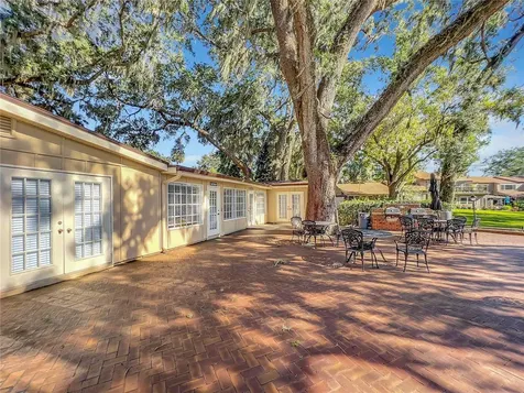 630 Maple Oak Circle Altamonte Springs FL 32701