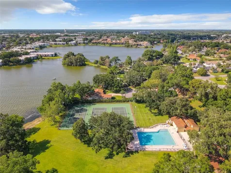 630 Maple Oak Circle Altamonte Springs FL 32701
