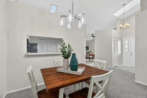 630 Maple Oak Circle Altamonte Springs FL 32701