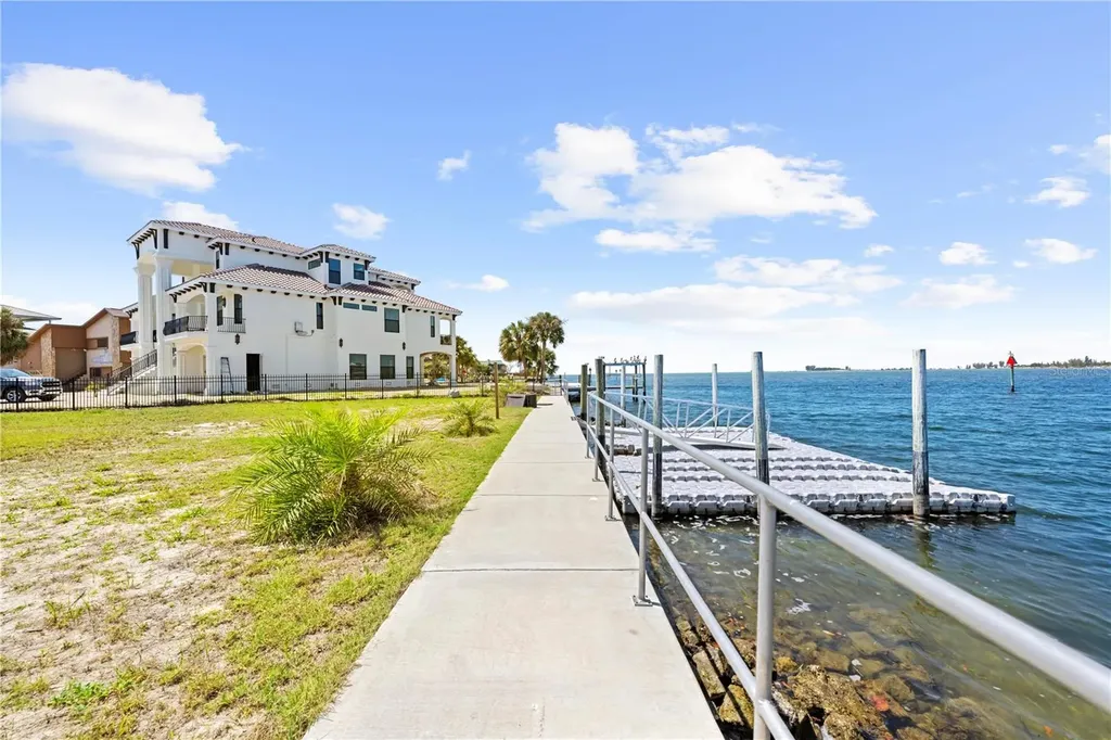 3387 Gulf Winds Circle Hernando Beach FL 34607