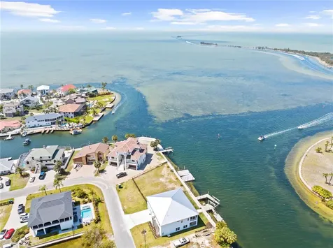 3387 Gulf Winds Circle Hernando Beach FL 34607
