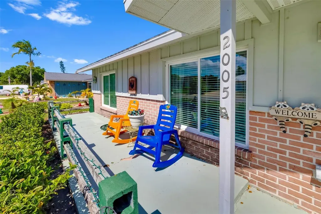 2005 39th Street W Bradenton FL 34205
