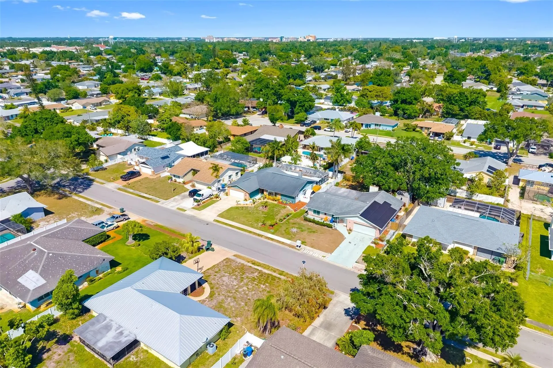 2005 39th Street W Bradenton FL 34205