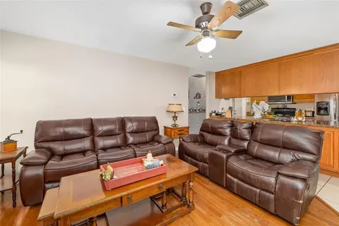 2005 39th Street W Bradenton FL 34205