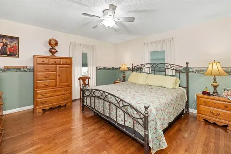 2005 39th Street W Bradenton FL 34205