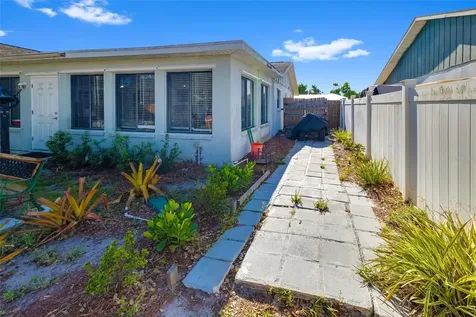 2005 39th Street W Bradenton FL 34205