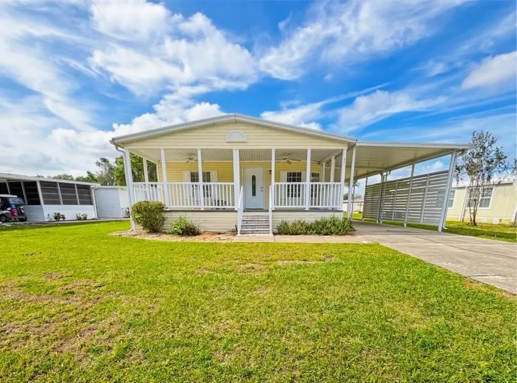 17 Seminole Path Wildwood FL 34785