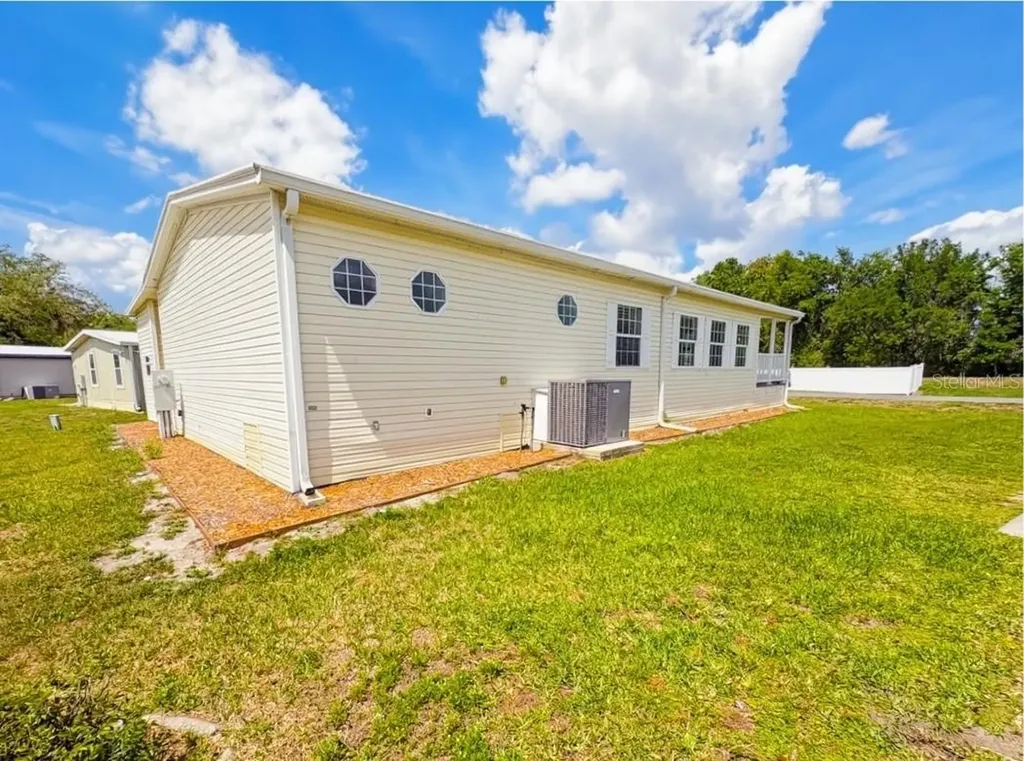 17 Seminole Path Wildwood FL 34785