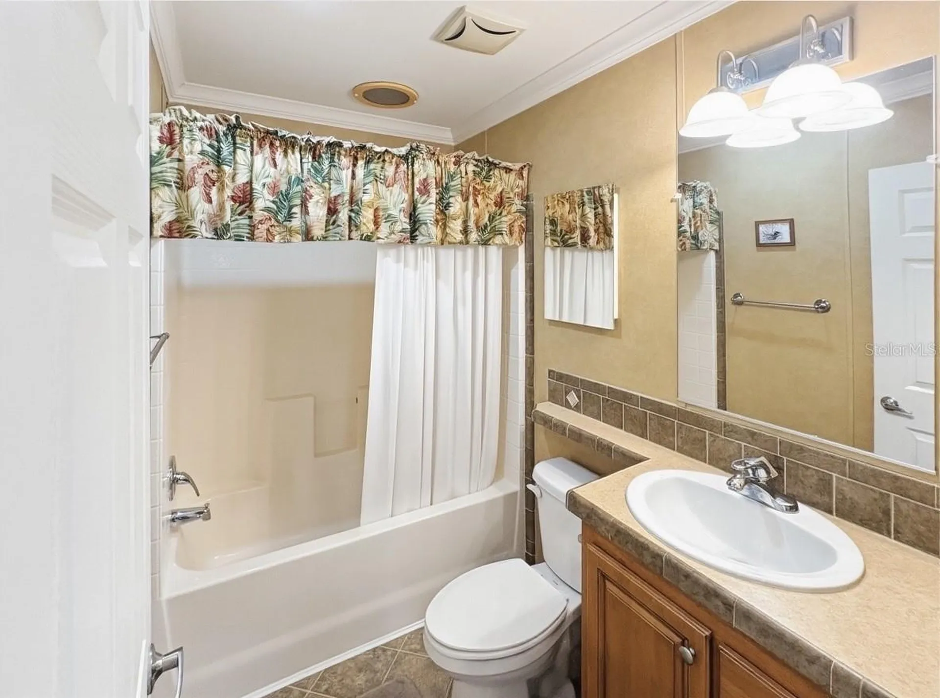 17 Seminole Path Wildwood FL 34785