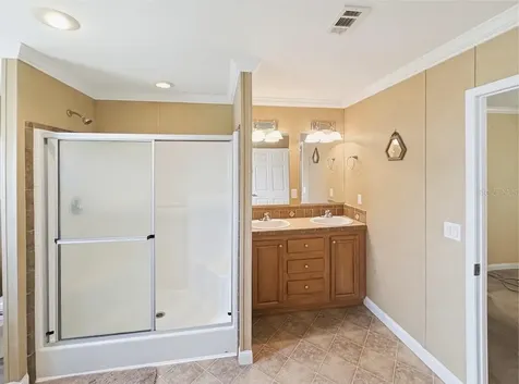 17 Seminole Path Wildwood FL 34785