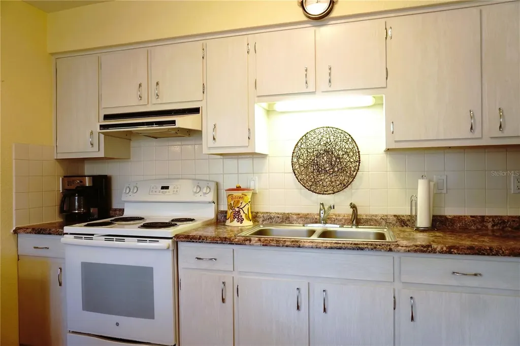 4312 Tahitian Gardens Circle Holiday FL 34691