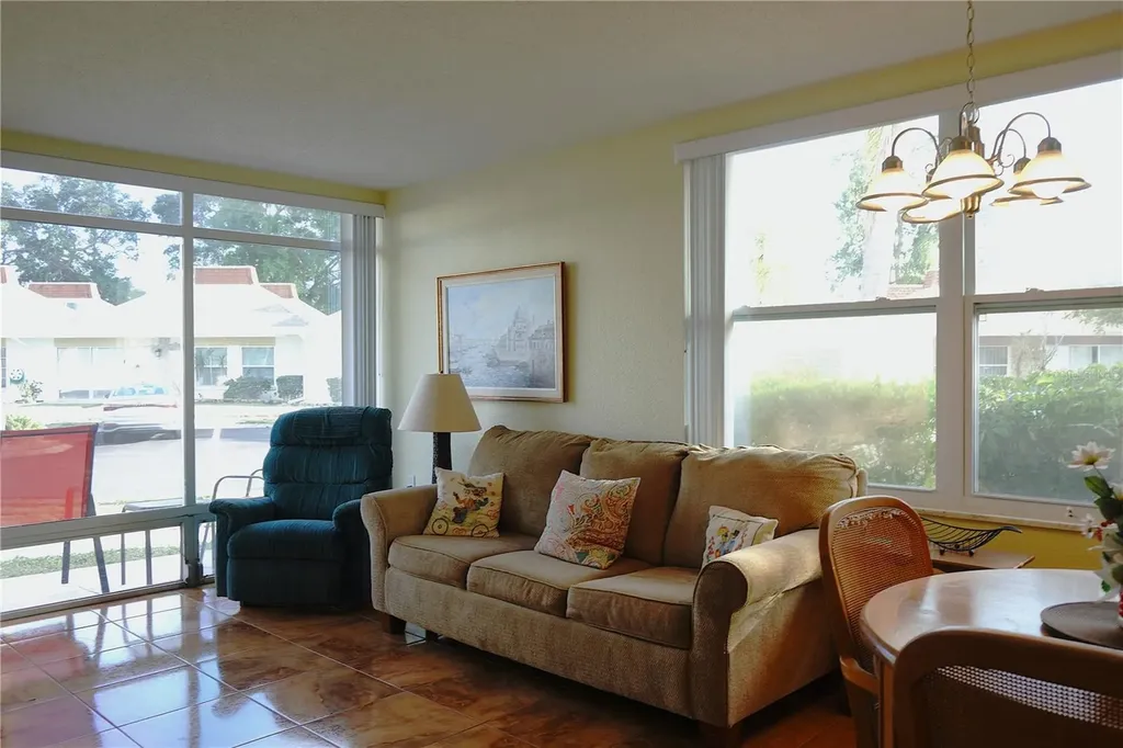 4312 Tahitian Gardens Circle Holiday FL 34691