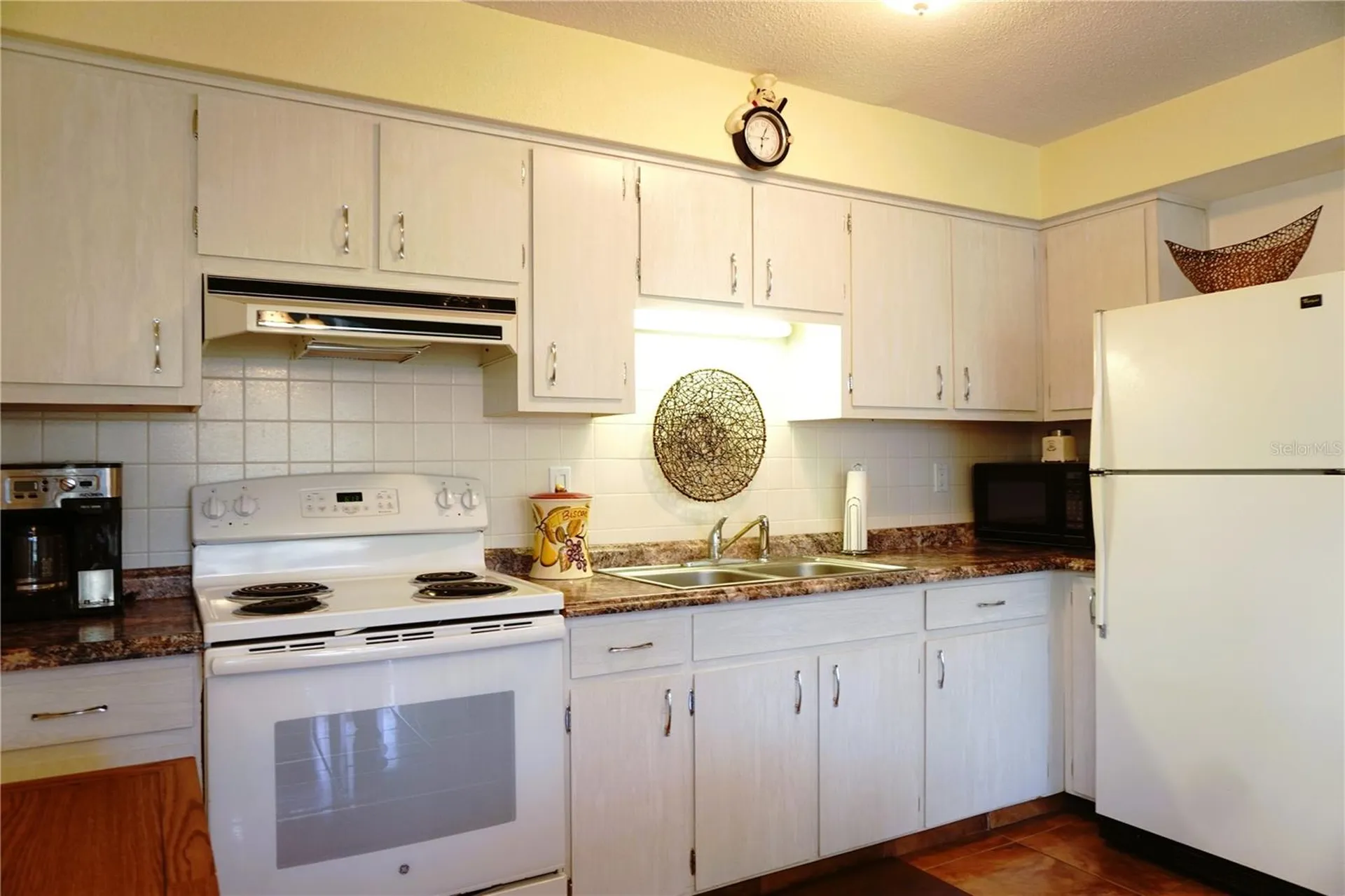 4312 Tahitian Gardens Circle Holiday FL 34691