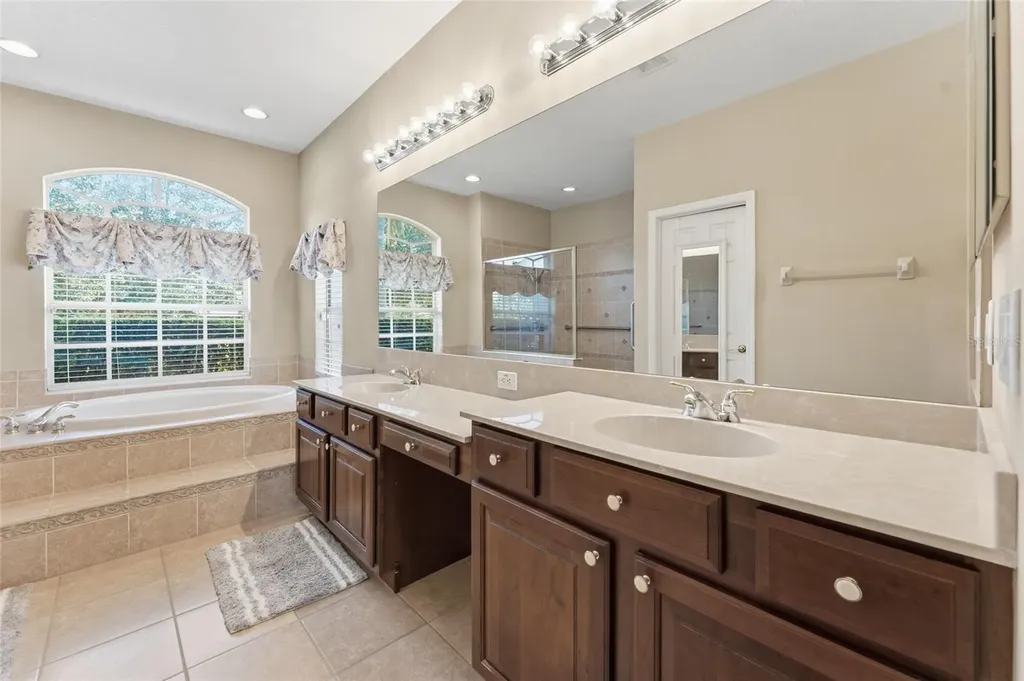 5925 Jefferson Park Drive Tampa FL 33625