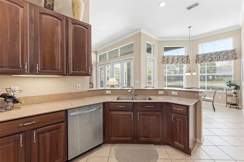 5925 Jefferson Park Drive Tampa FL 33625
