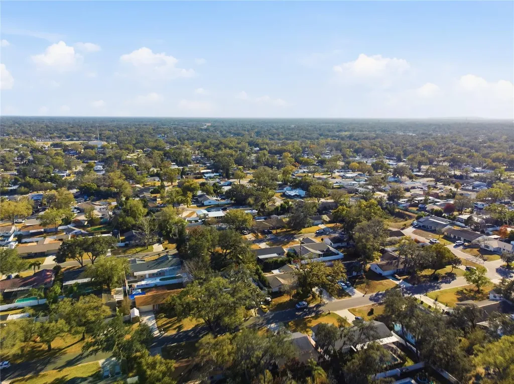 308 Ellen Way Brandon FL 33510