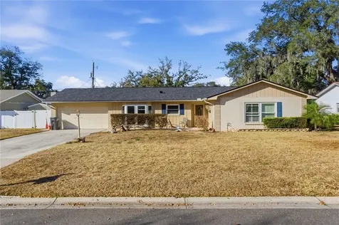 308 Ellen Way Brandon FL 33510
