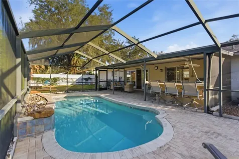 308 Ellen Way Brandon FL 33510