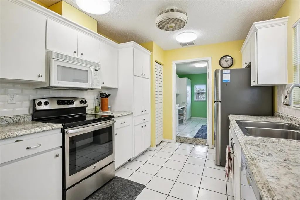 504 Lime Tree Court Sun City Center FL 33573