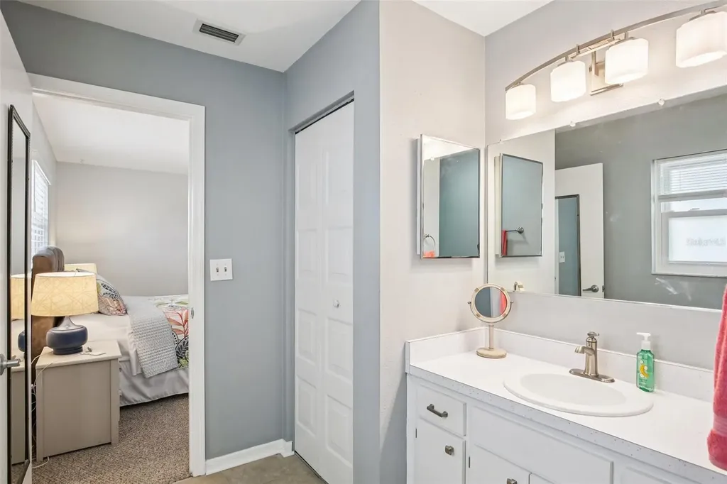 504 Lime Tree Court Sun City Center FL 33573