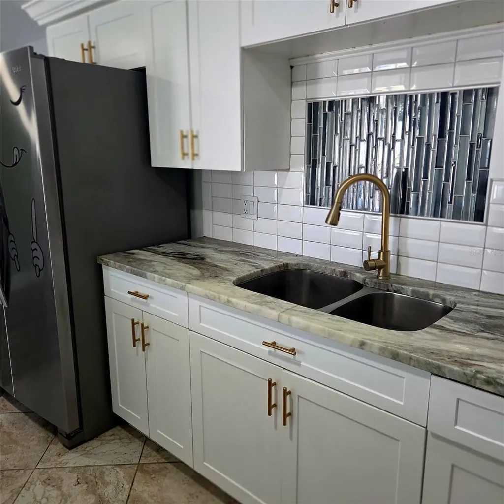 5232 Soarrow Drive Holiday FL 34690