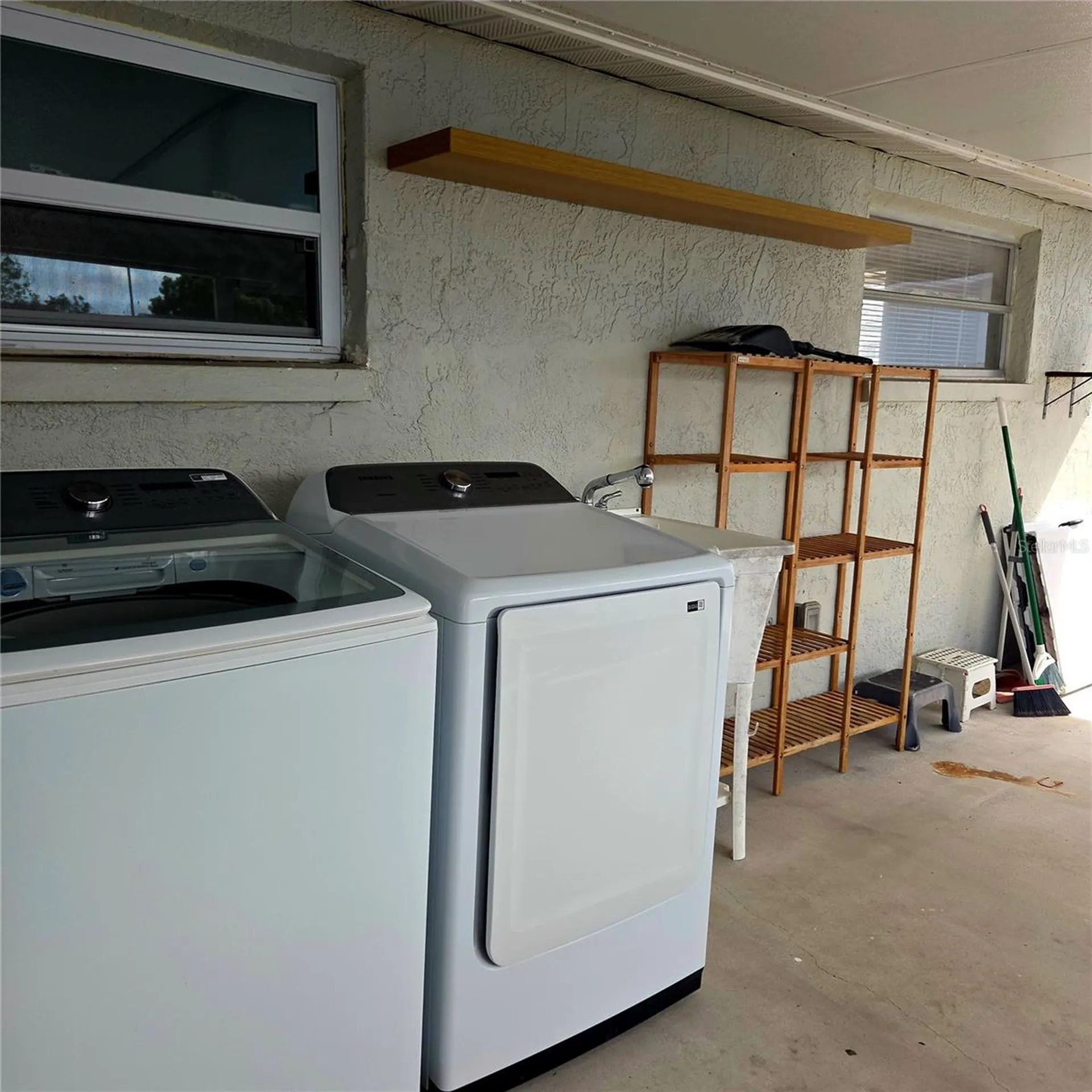 5232 Soarrow Drive Holiday FL 34690